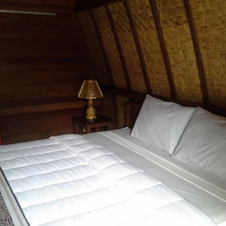 Kelapa Gading Bungalows Gili Air Room photo