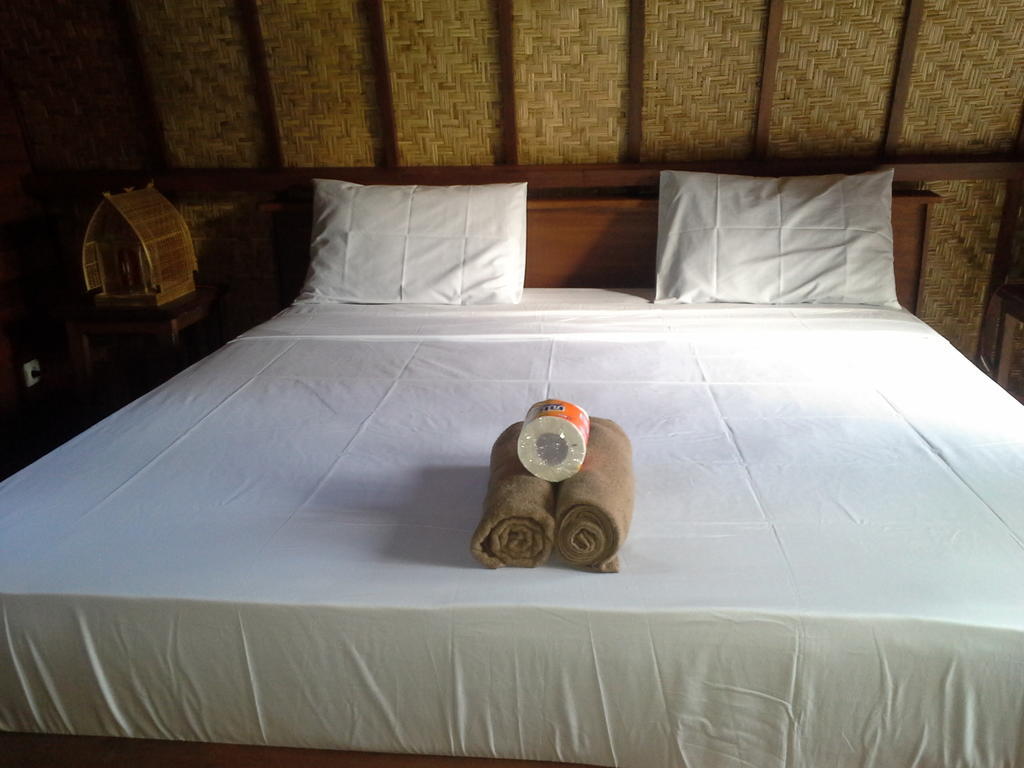 Kelapa Gading Bungalows Gili Air Room photo