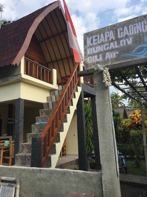 Kelapa Gading Bungalows Gili Air Exterior photo