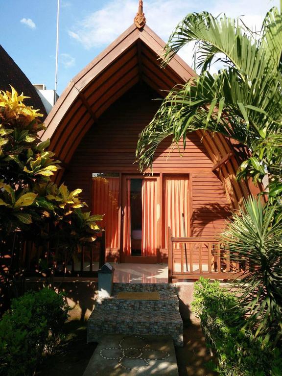 Kelapa Gading Bungalows Gili Air Exterior photo