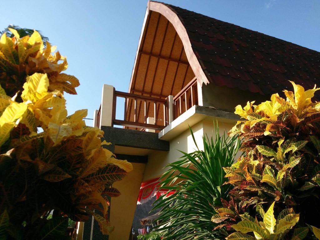 Kelapa Gading Bungalows Gili Air Exterior photo